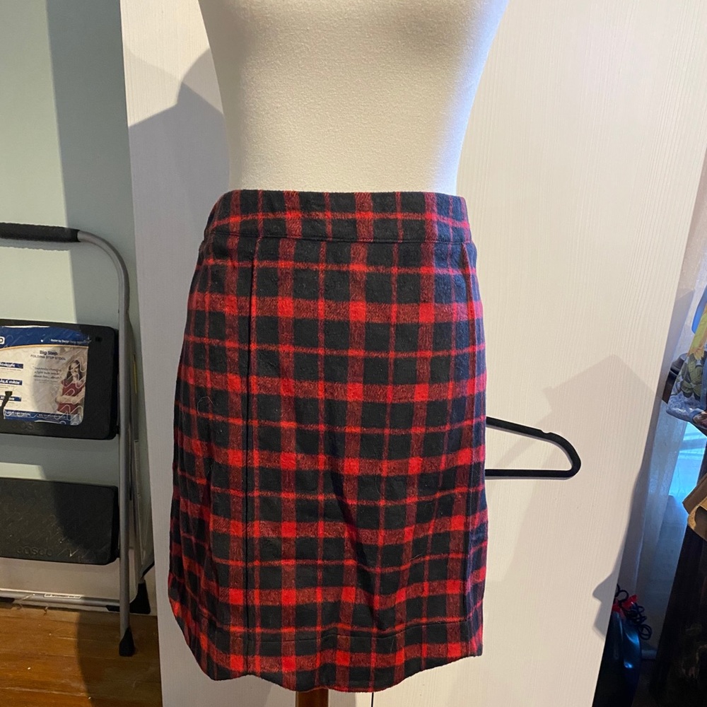 Women’s Buffalo plaid wool mini skirt 2x
